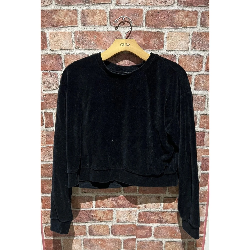 Forever 21 Women's Size M Black Velvet Long Slv PullOn Cuffed Hems Sweatshirt‎